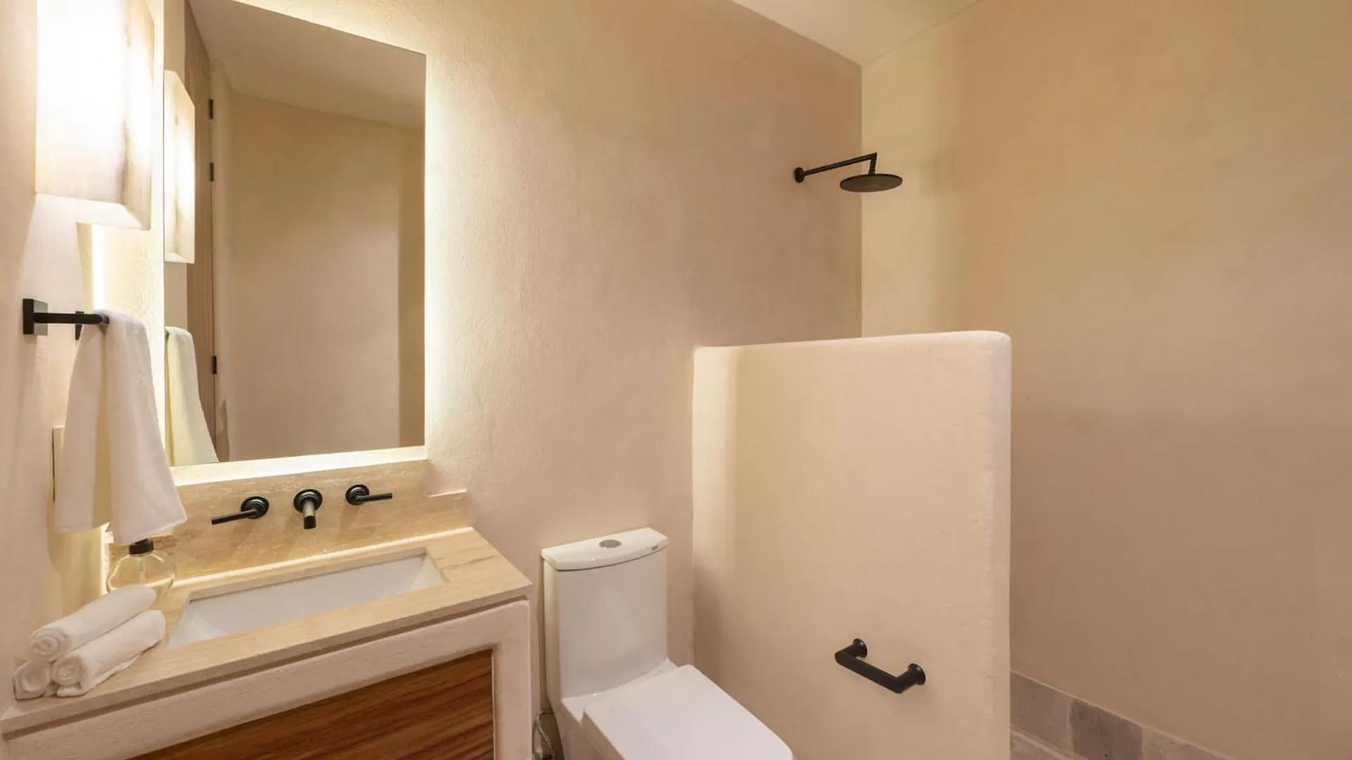 Apartment 4Br Beautiful Private Condo In Tulum!