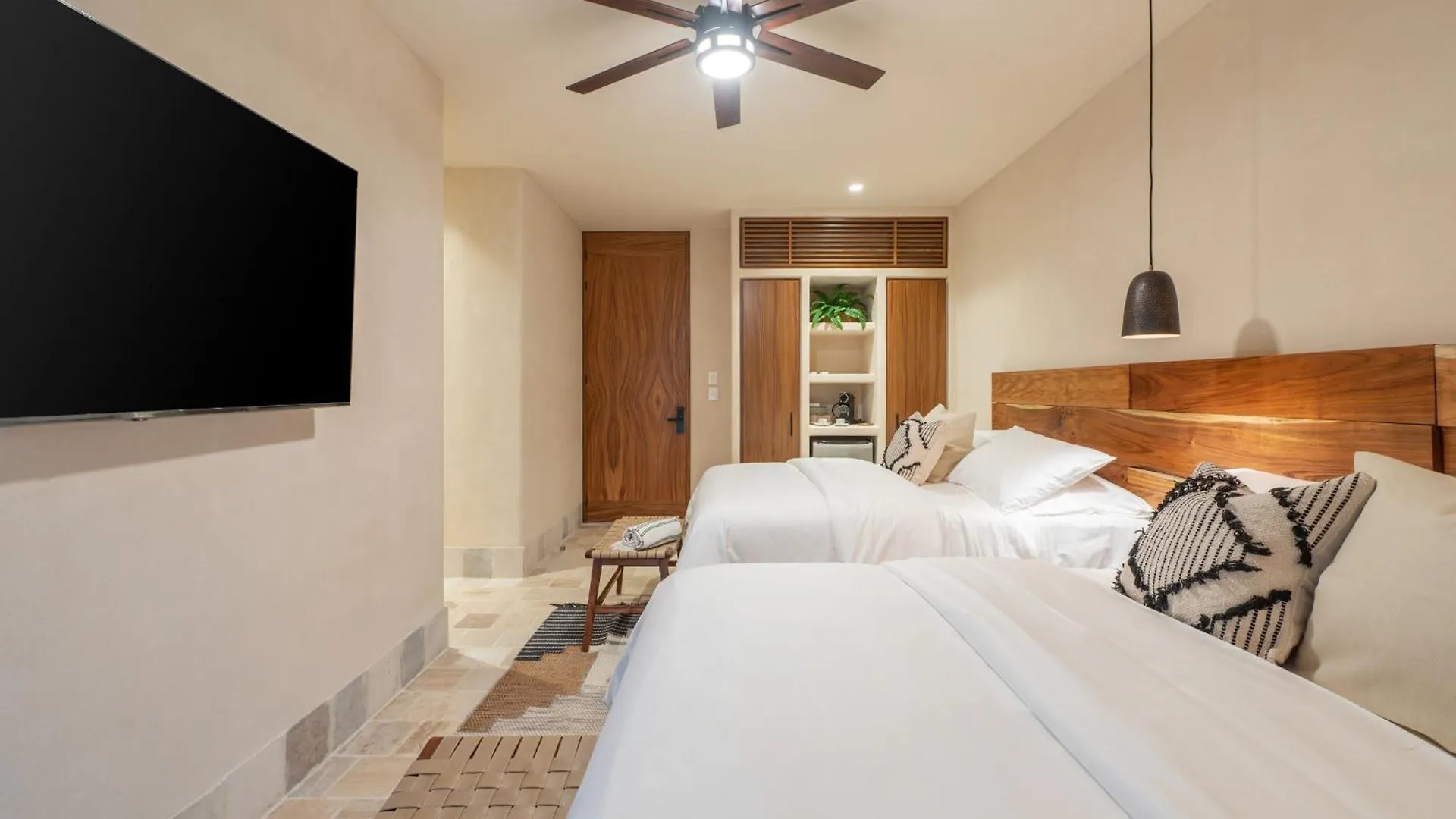 4Br Beautiful Private Condo In Tulum!